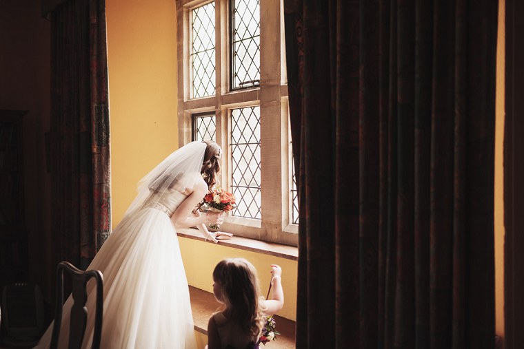 NETTLESTEAD PLACE WEDDING PHOTOS IN KENT 032