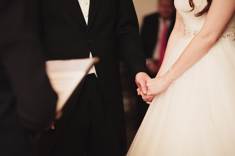 NETTLESTEAD PLACE WEDDING PHOTOS IN KENT 039
