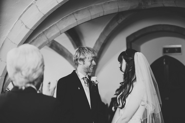 NETTLESTEAD PLACE WEDDING PHOTOS IN KENT 046