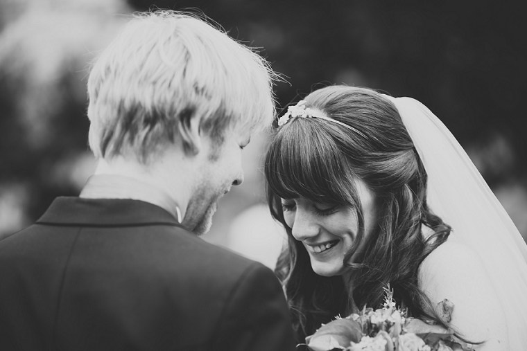 NETTLESTEAD PLACE WEDDING PHOTOS IN KENT 059