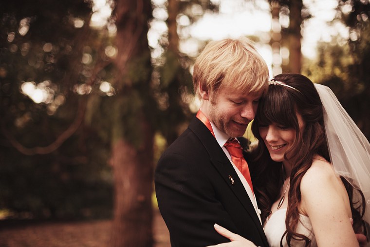 NETTLESTEAD PLACE WEDDING PHOTOS IN KENT 067