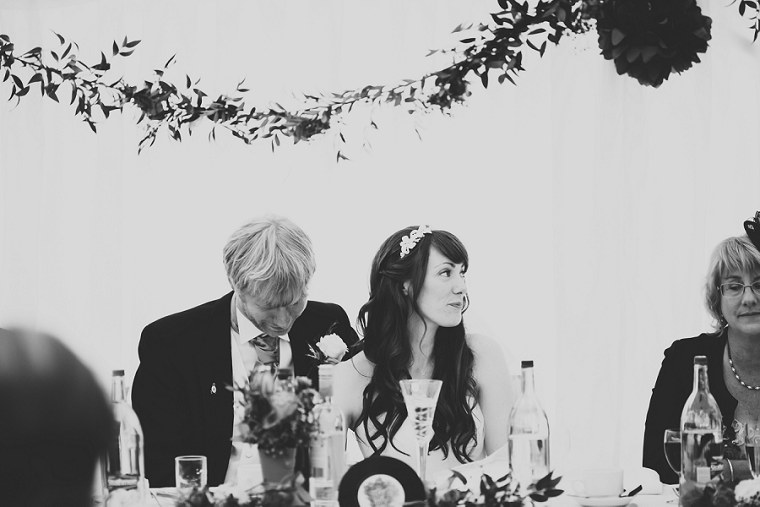 NETTLESTEAD PLACE WEDDING PHOTOS IN KENT 089