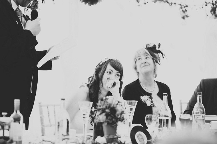 NETTLESTEAD PLACE WEDDING PHOTOS IN KENT 091