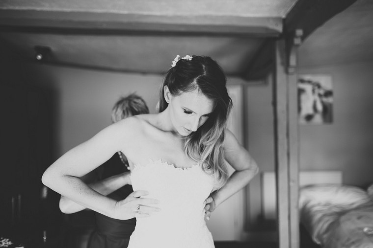 Kent Wedding Photographer at Tithe Barn in Lenham Kent008