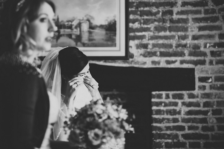 Kent Wedding Photographer at Chilham Village Hall 018
