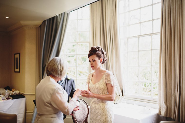 Brandshatch Place Hotel Wedding Photography 013