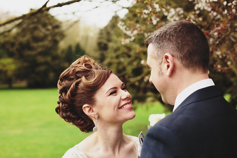 Brandshatch Place Hotel Wedding Photography 048