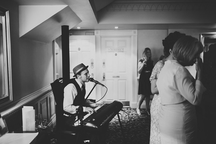Brandshatch Place Hotel Wedding Photography 059